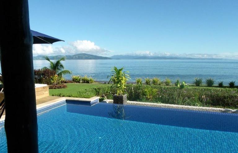 Aroha Taveuni Beachfront Bures Waiyevo Bagian luar foto